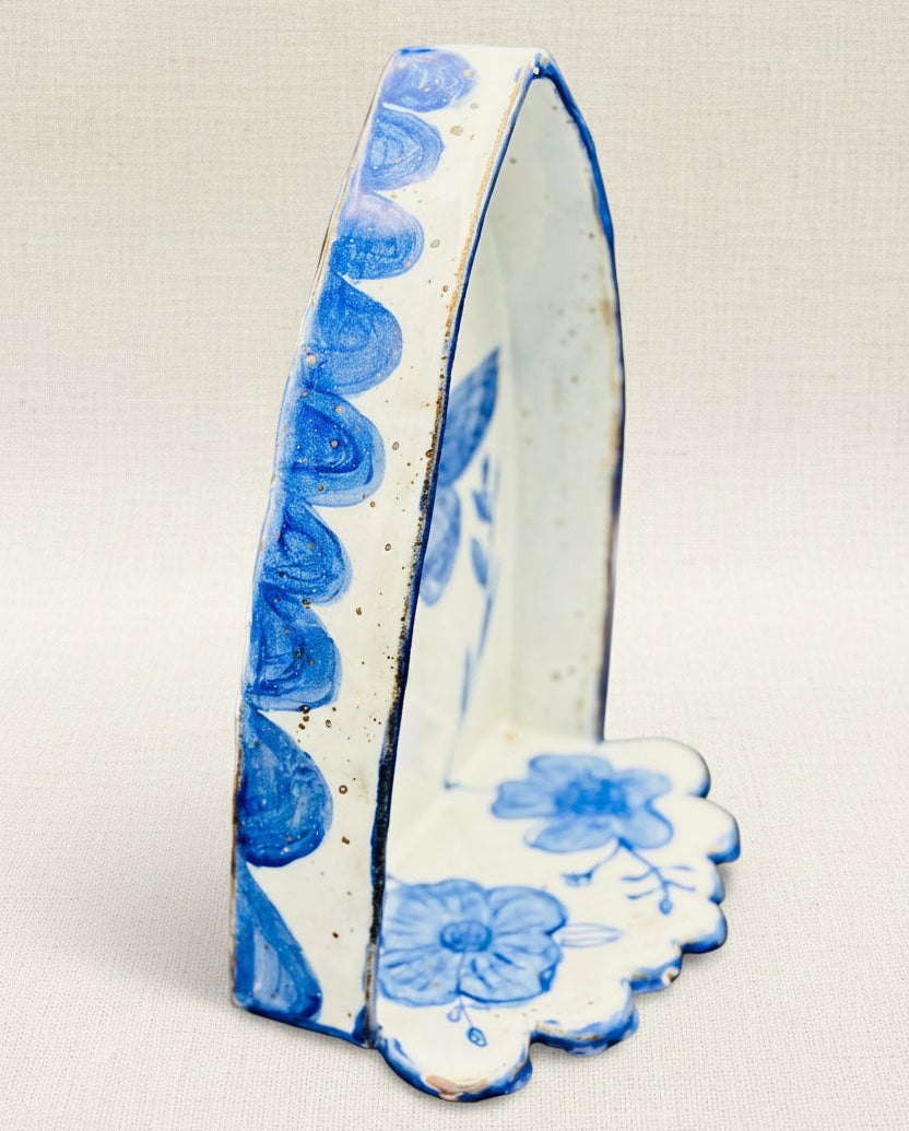 Handmade Ceramic Scalloped Desert Moth Nicho